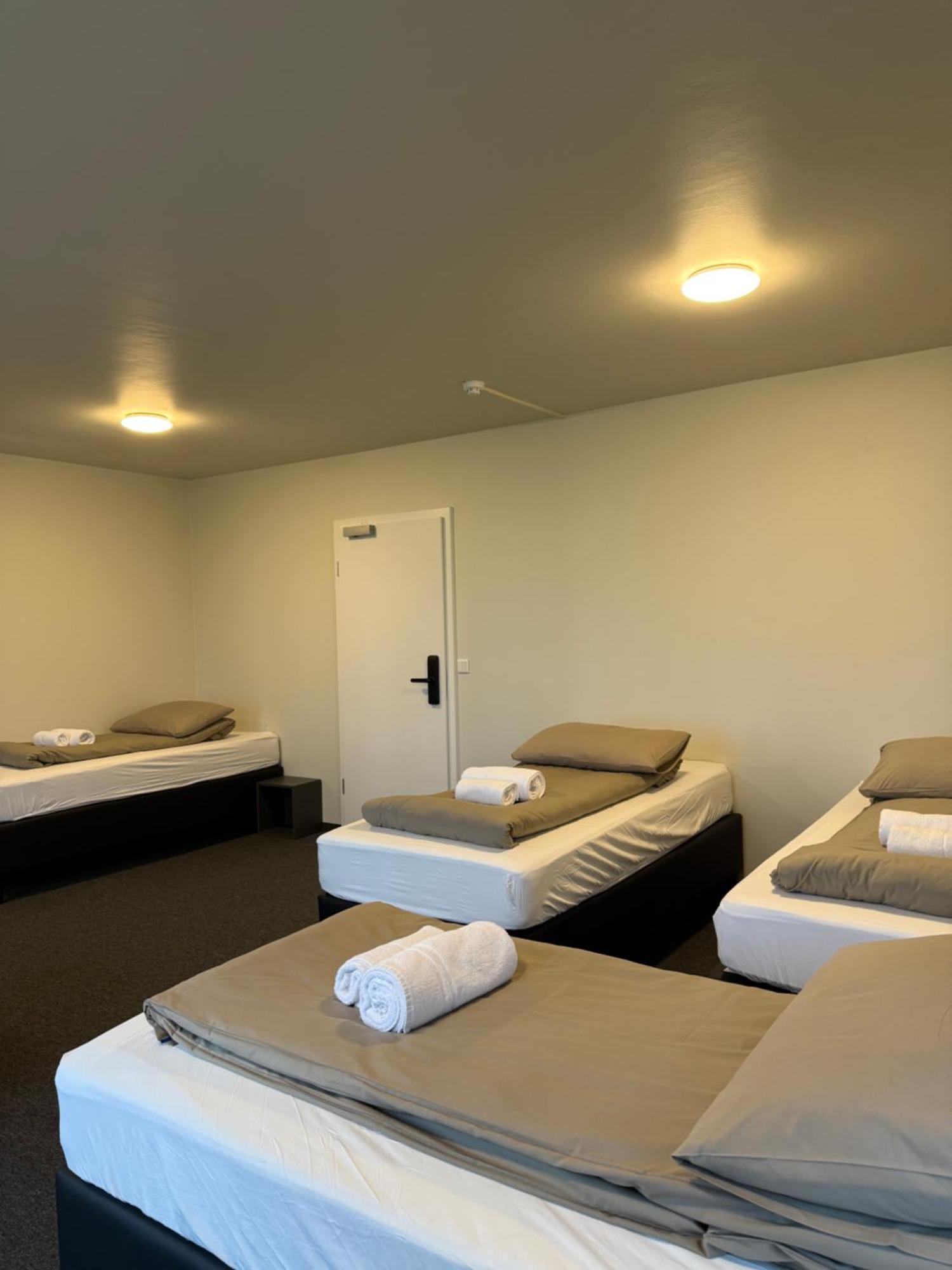Skogar Hostel ภายนอก รูปภาพ